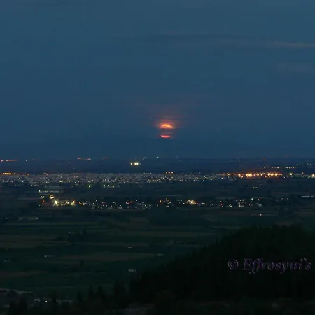 Effrosyni's House Casa de Férias *