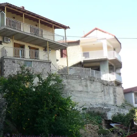 Effrosyni's House بيت للعطل *