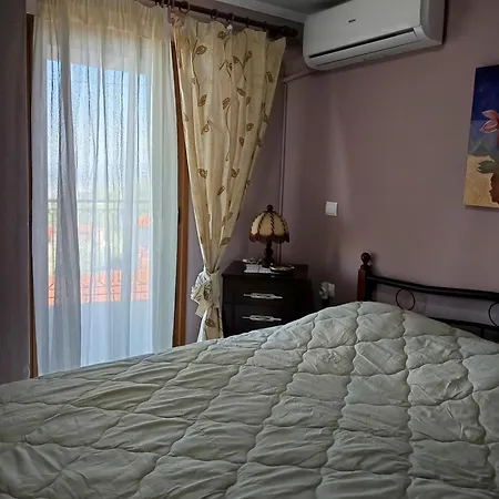 بيت للعطل Effrosyni's House *